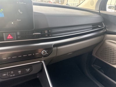 2026 Kia Carnival LXS