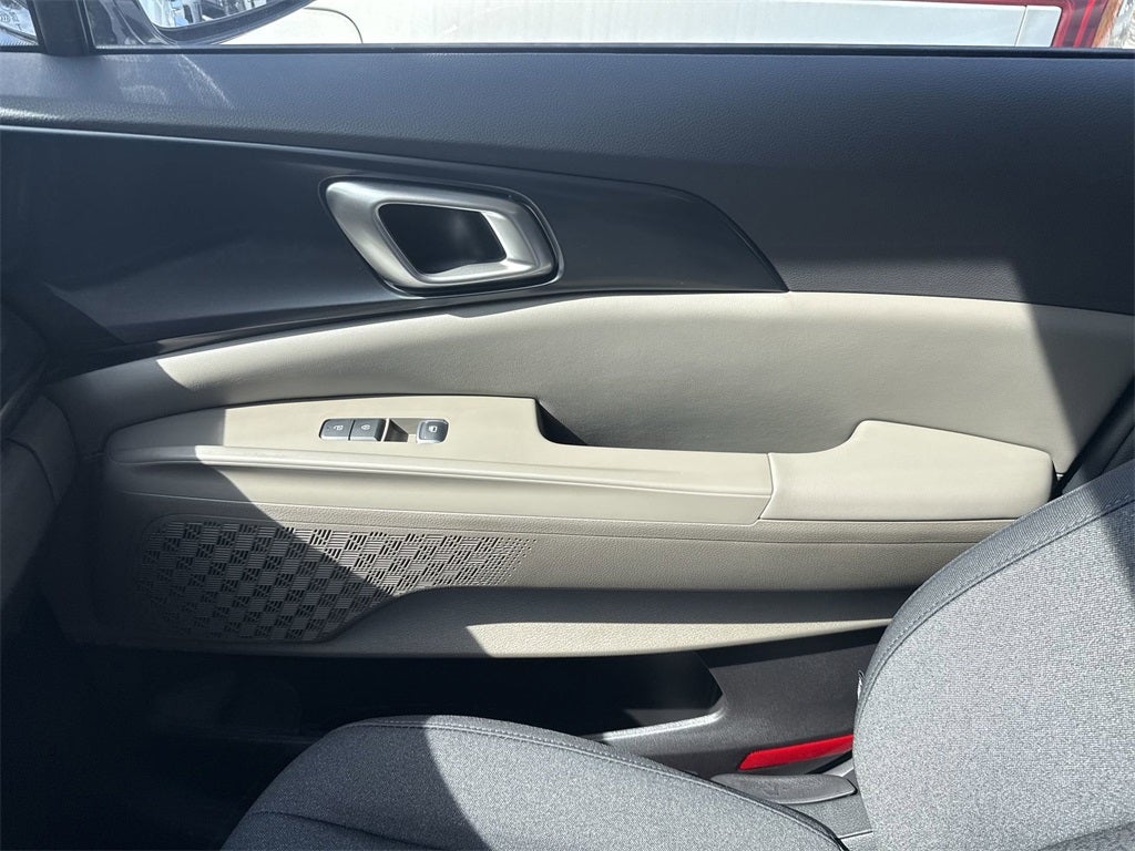 2026 Kia Carnival LX