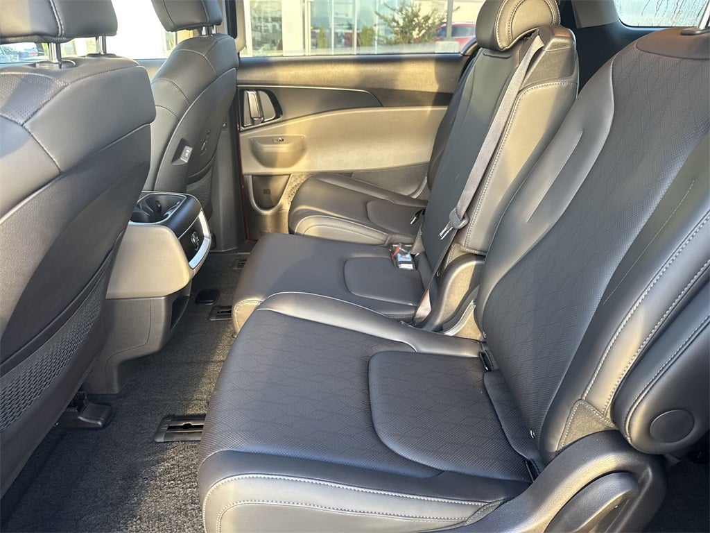 2026 Kia Carnival Hybrid LXS