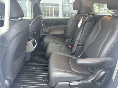 2026 Kia Carnival Hybrid LXS