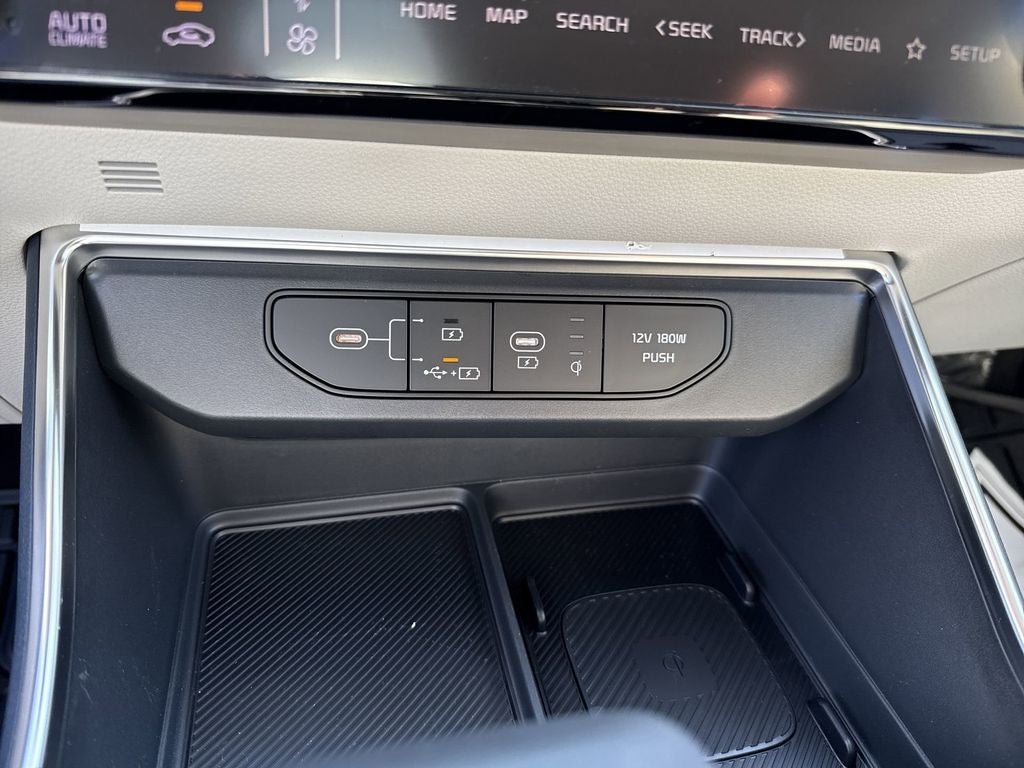2026 Kia Carnival EX