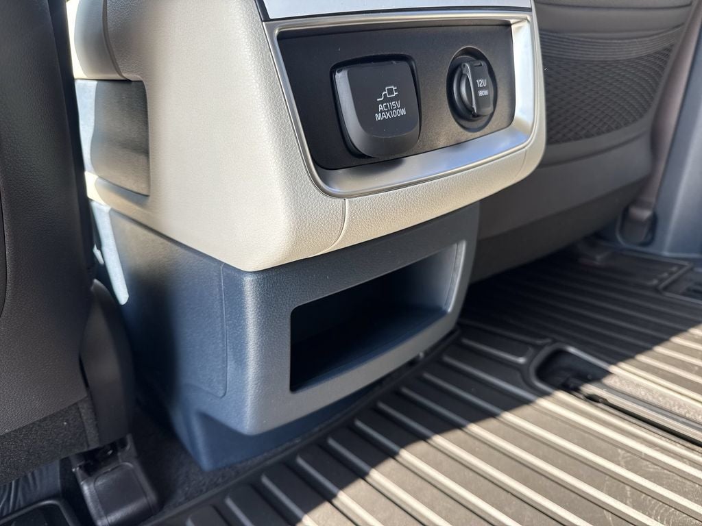 2027 Kia Carnival SX