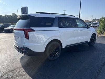 2027 Kia Carnival SX