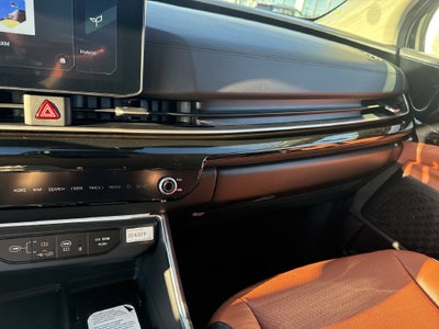 2027 Kia Carnival Hybrid SX Prestige