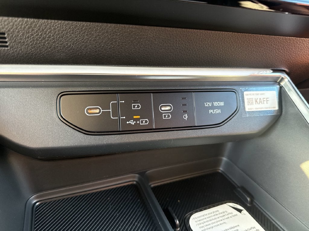2027 Kia Carnival Hybrid SX Prestige