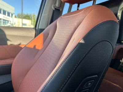 2027 Kia Carnival Hybrid SX Prestige