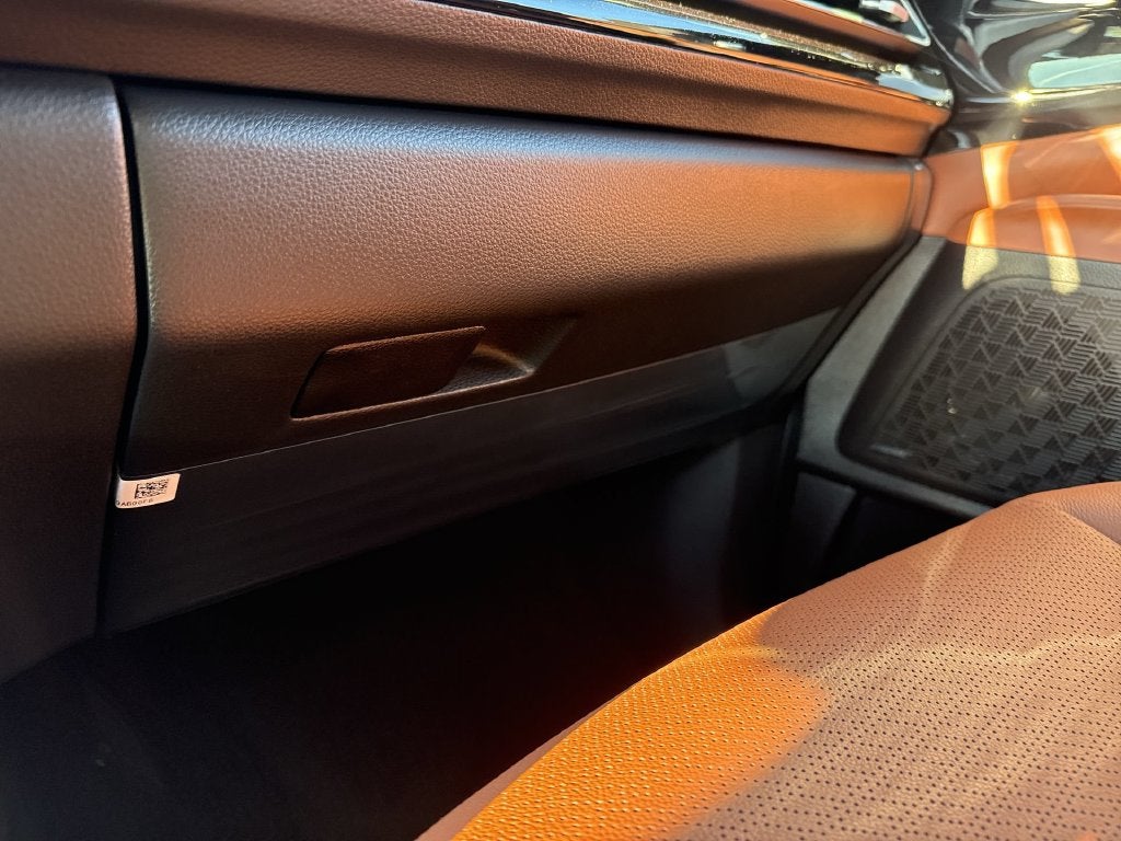 2027 Kia Carnival Hybrid SX Prestige