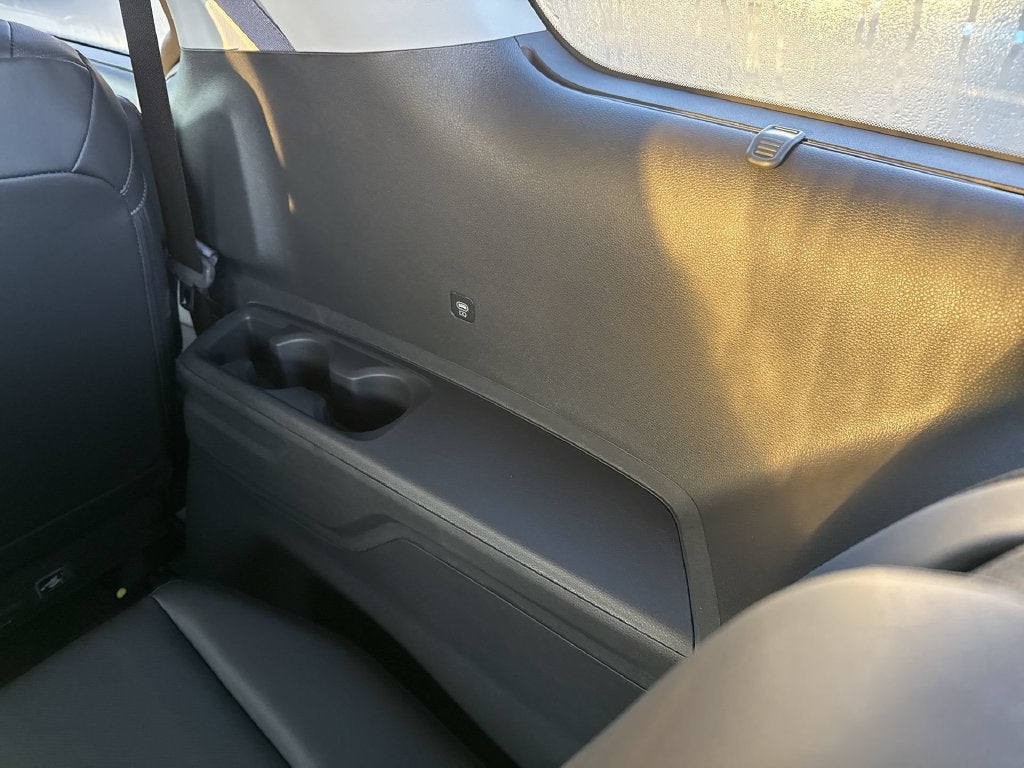 2027 Kia Carnival Hybrid SX