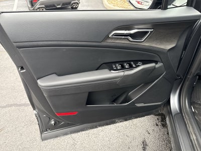 2025 Kia Sportage Plug-In Hybrid X-Line